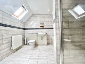 Photo 17- click for photo gallery